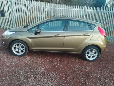 FORD FIESTA 1.25 Zetec 5dr