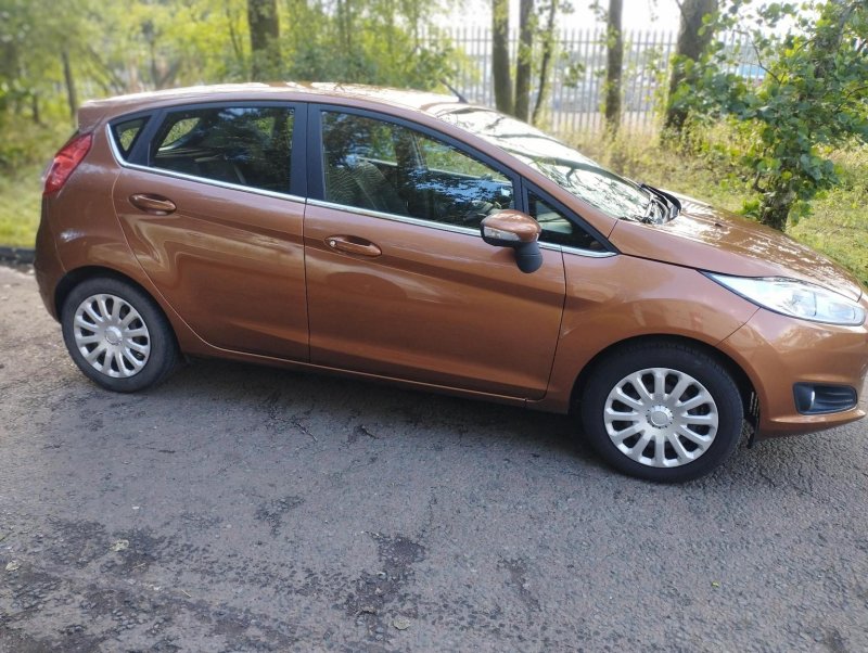 FORD FIESTA 1.25 Zetec Euro 5 5dr