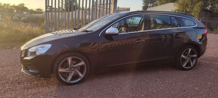 VOLVO V60 2.0 D3 R-Design Euro 5 (s/s) 5dr